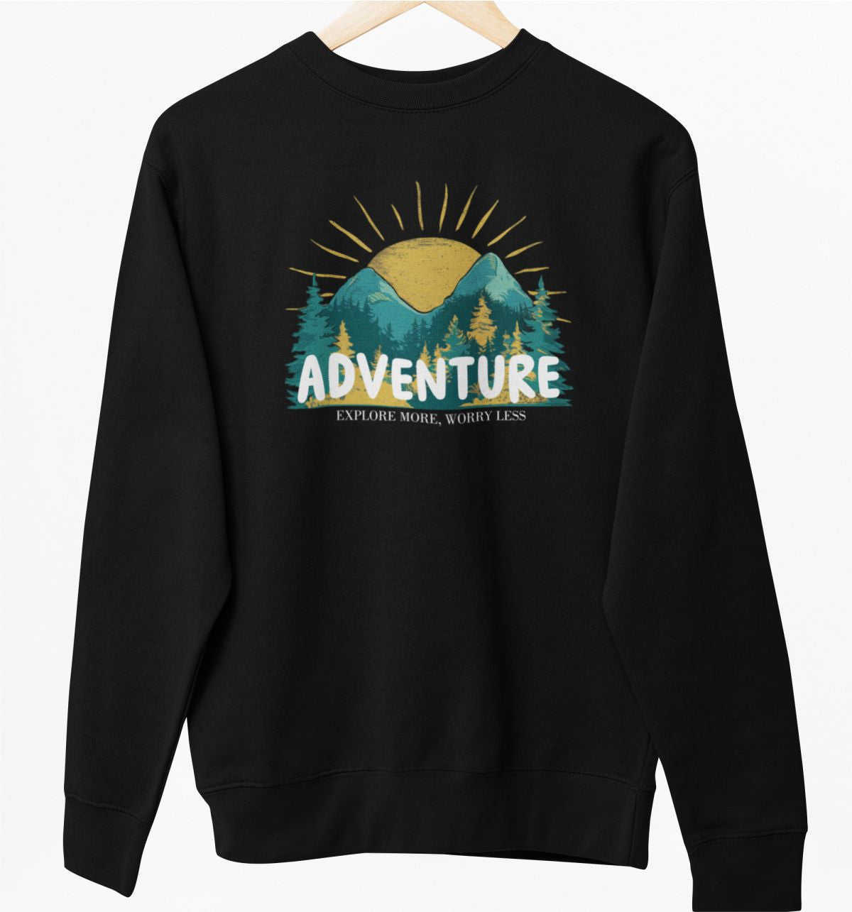 Juodas UNISEX džemperis be gobtuvo "Adventure"
