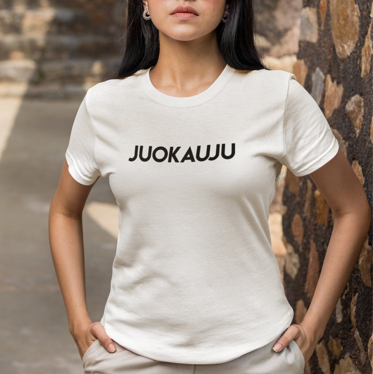 Balti UNISEX marškinėliai "JUOKAUJU"