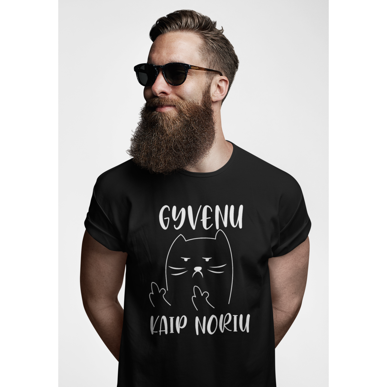 Juodi UNISEX marškinėliai "Gyvenu kaip noriu"